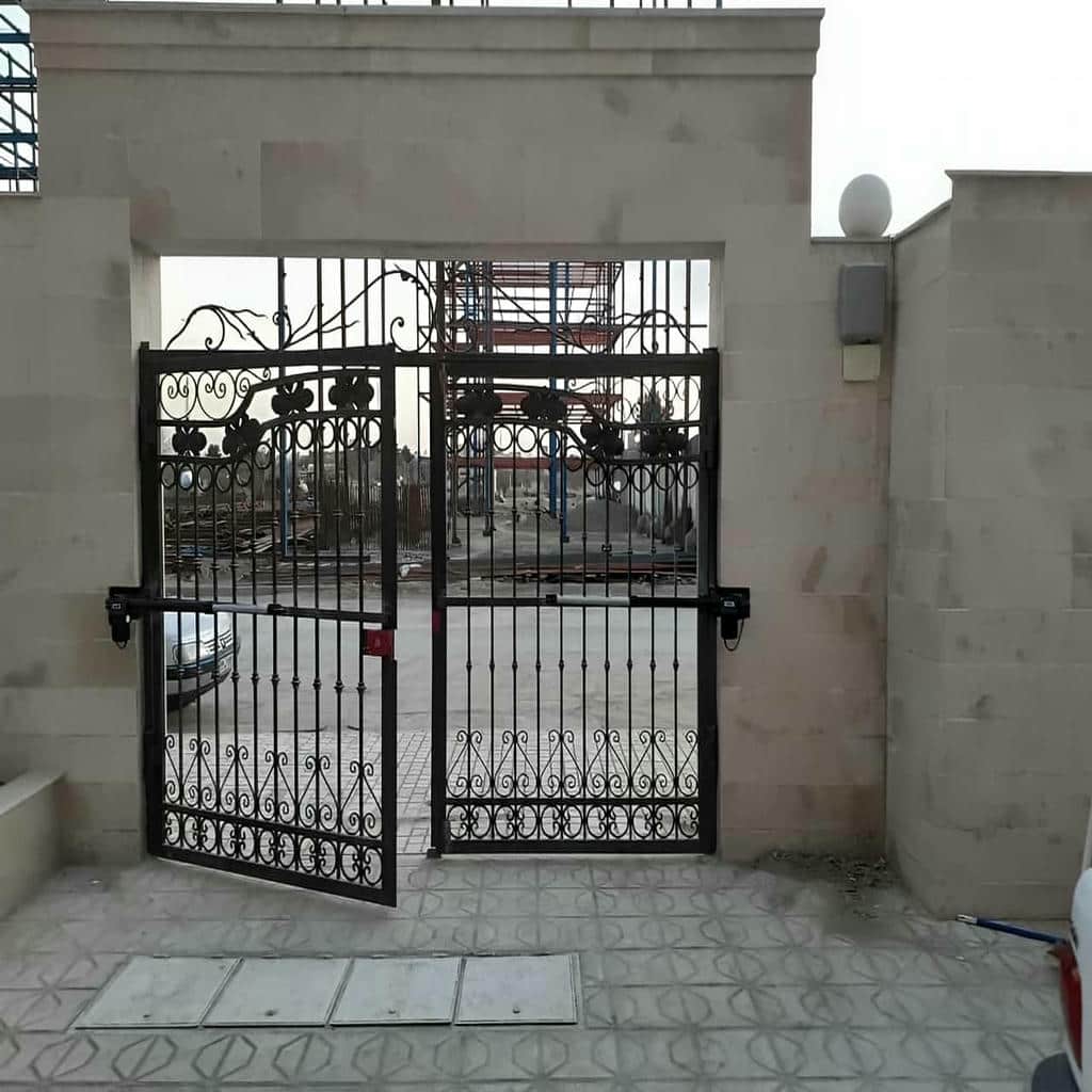 نصب جک درب پارکینگ اتوماتیک ریموت کنترل در شهرکرد