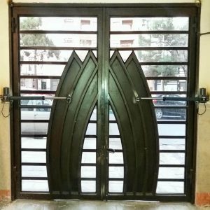 جک درب پارکینگ اتوماتیک در یاسوج