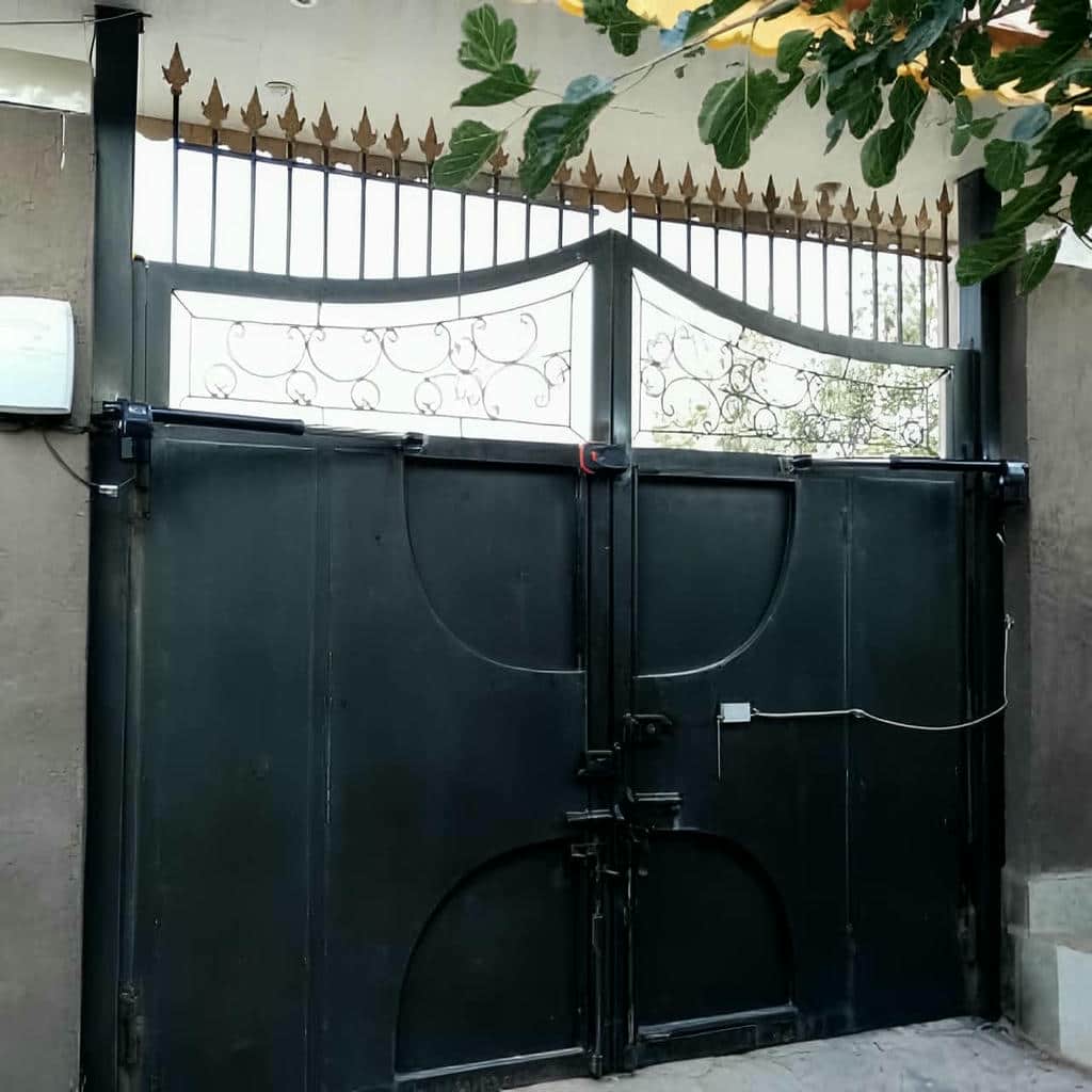 جک درب پارکینگ در بندرعباس