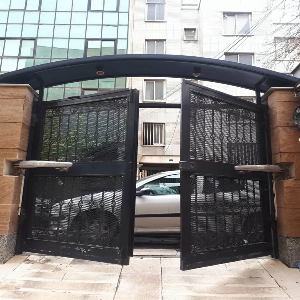 نصب جک درب پارکینگ اتوماتیک ریموت در تبریز