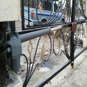 جک درب پارکینگ اتوماتیک در اشتهارد