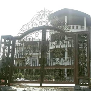 درب حیاط فرفورژه در پردیس