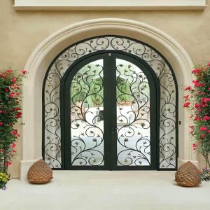 درب حیاط فرفورژه در رفسنجان