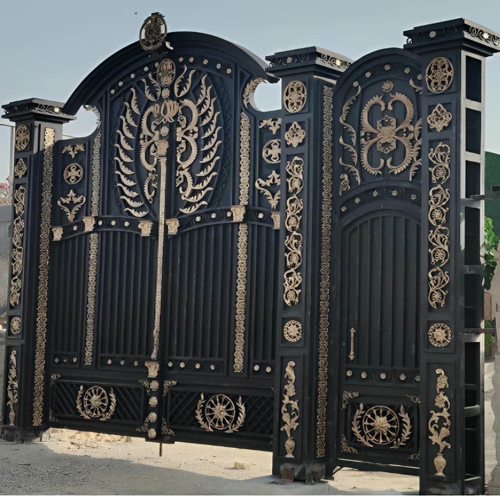خرید درب حیاط فرفورژه ویلایی مدرن در گنبدکاووس