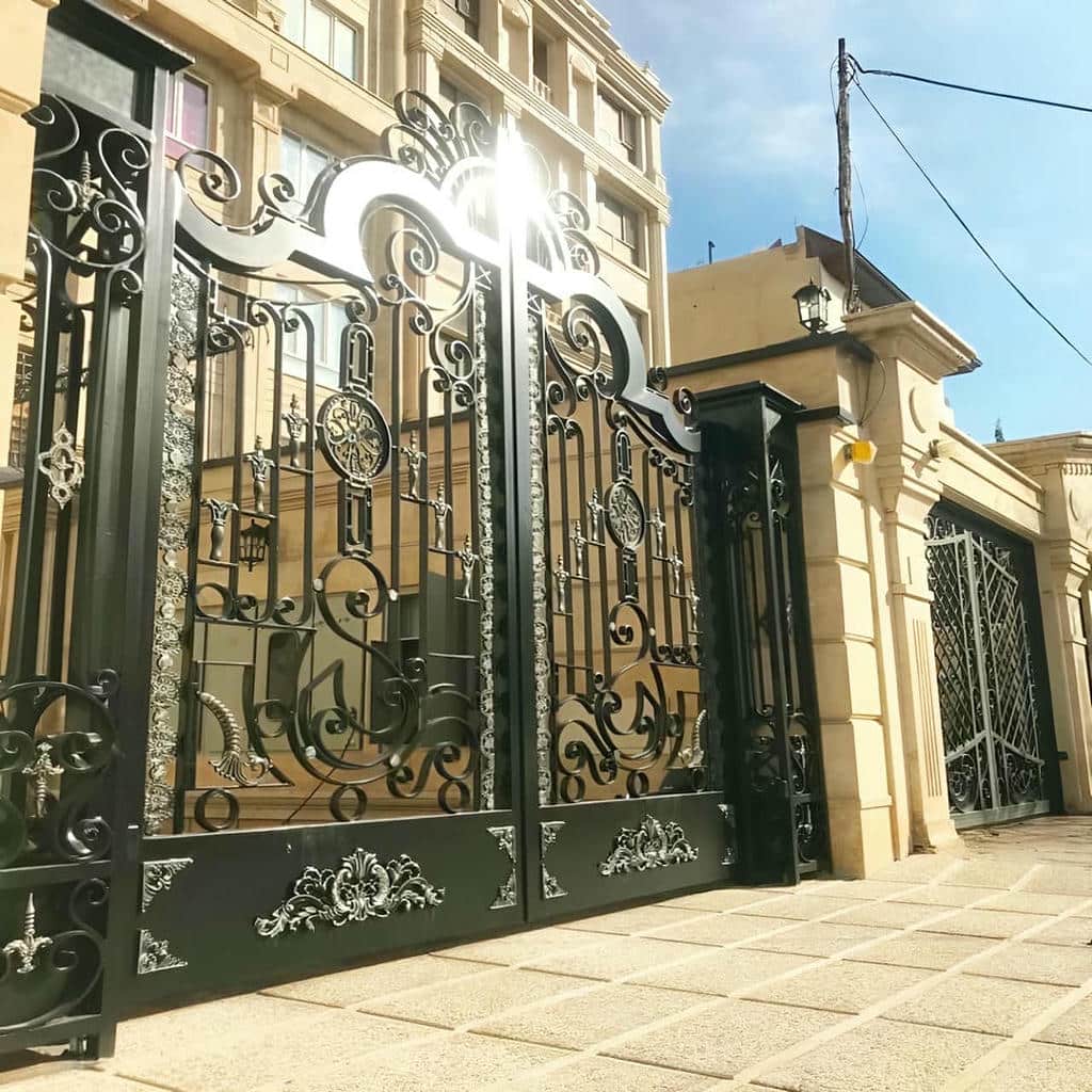 قیمت درب حیاط فرفورژه ورودی باغ در استان گلستان