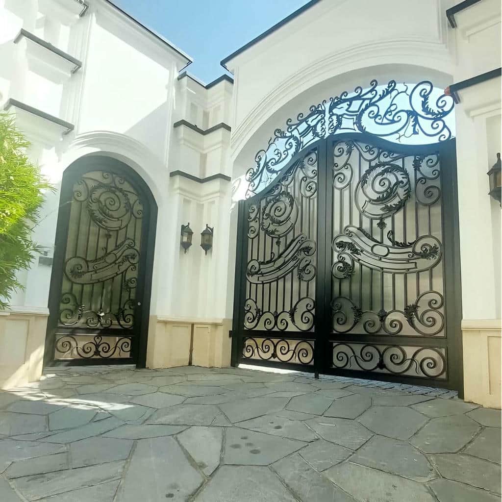 قیمت درب حیاط فرفورژه پارکینگ حیاط در ایلام