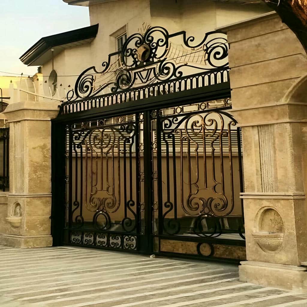 خرید درب حیاط فرفورژه رنگ مقاوم در فردیس کرج