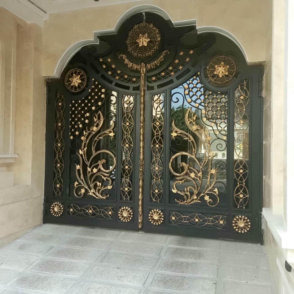 درب حیاط فرفورژه در نوشهر