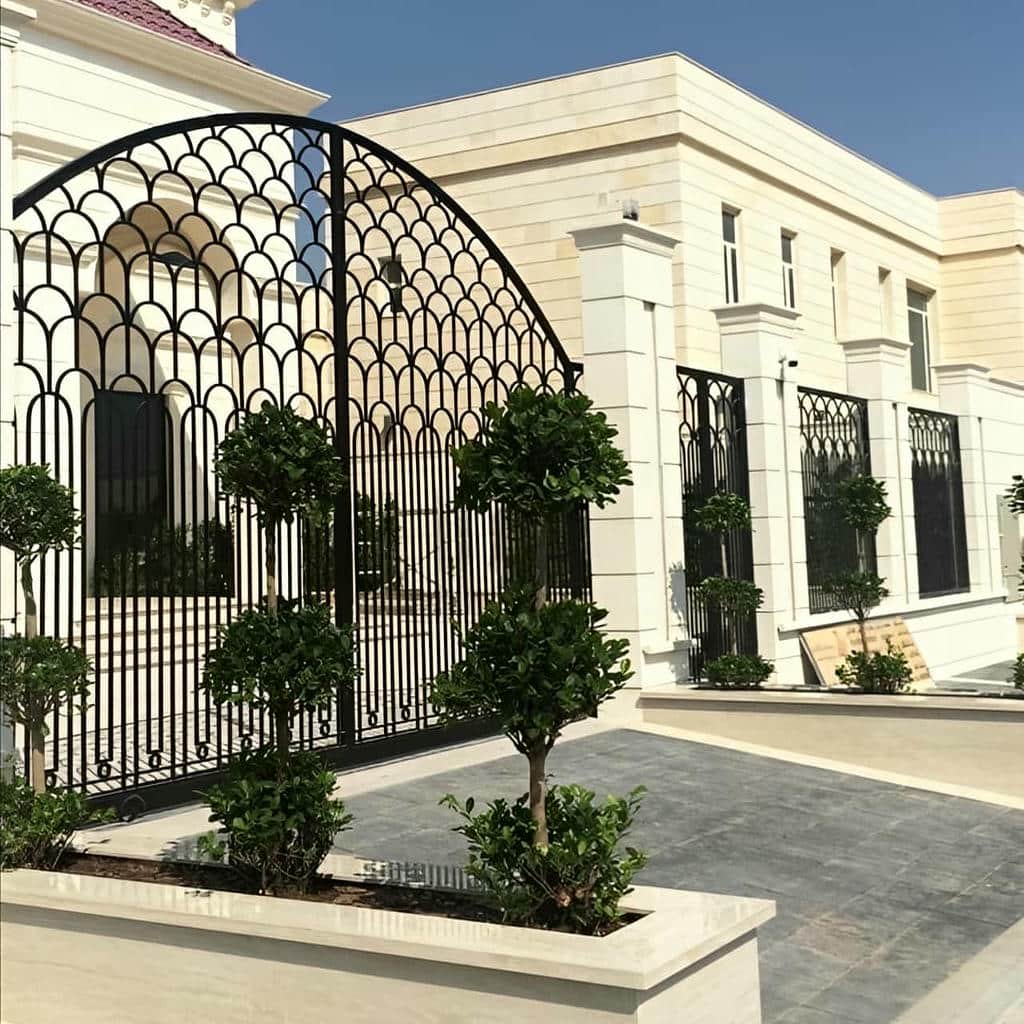 خرید درب حیاط فرفورژه رنگ مقاوم در استان گیلان