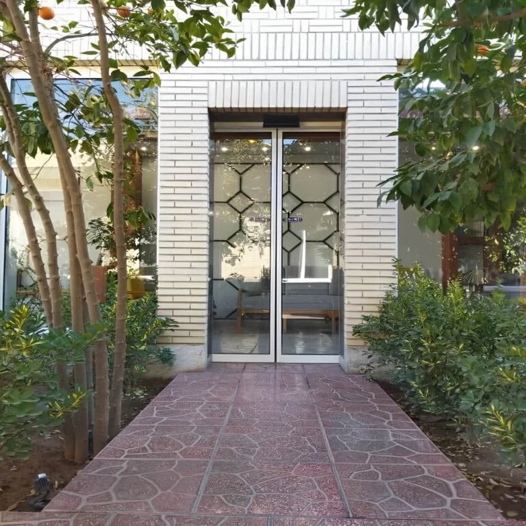 چشمی حرکتی درب اتوماتیک شیشه ای