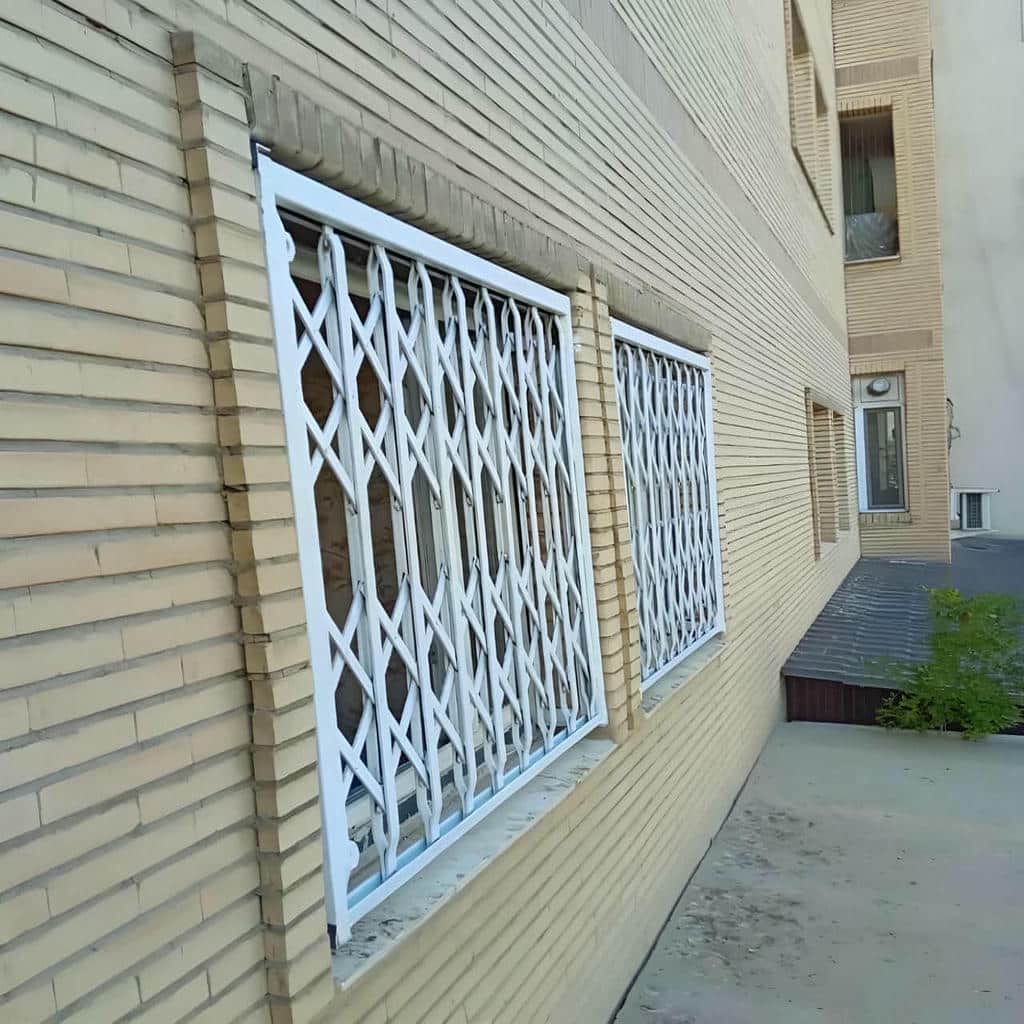 سفارش درب آکاردئونی طلایی سلطنتی چهارگل