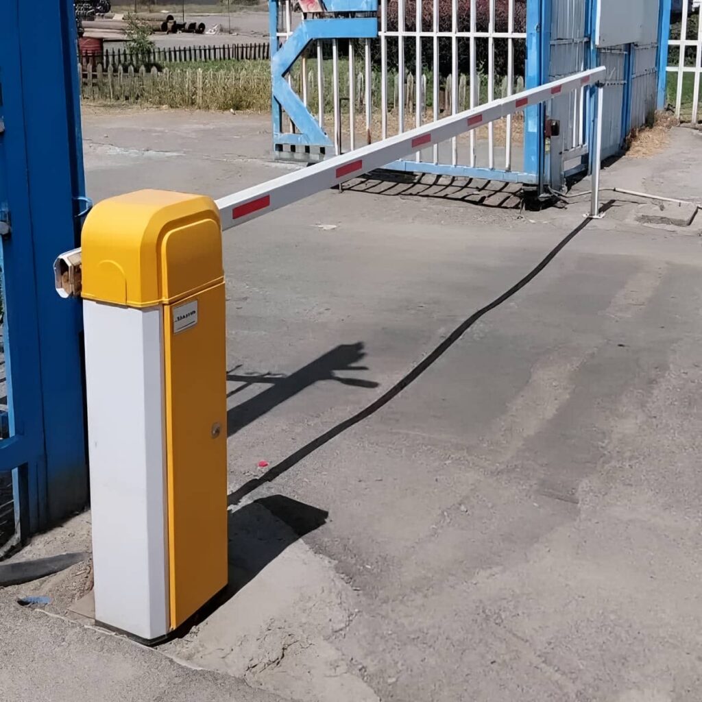 ساخت سیستم کنترل تردد پارکینگ سازمانی با لوپ خروج