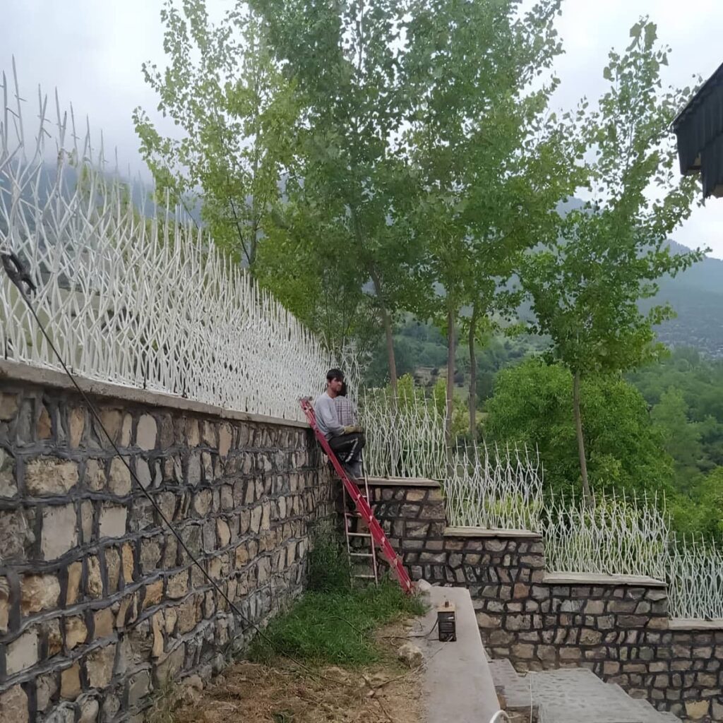 سفارش حفاظ شاخ گوزنی پرتراکم امنیتی طرح بوته‌ای