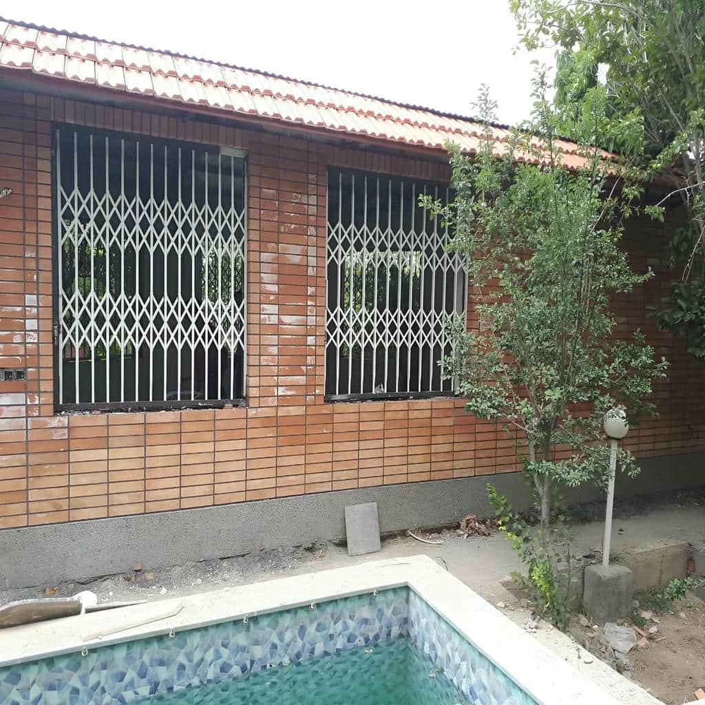 سفارش حفاظ رنگی پنجره هماهنگ با فریم سفارش حفاظ رنگی پنجره هماهنگ با فریم