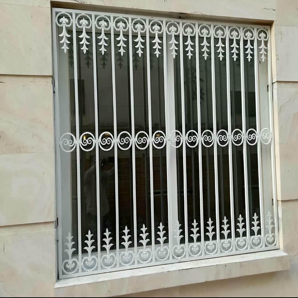 فروش حفاظ پنجره فرفورژه گل نرده کم‌تراکم