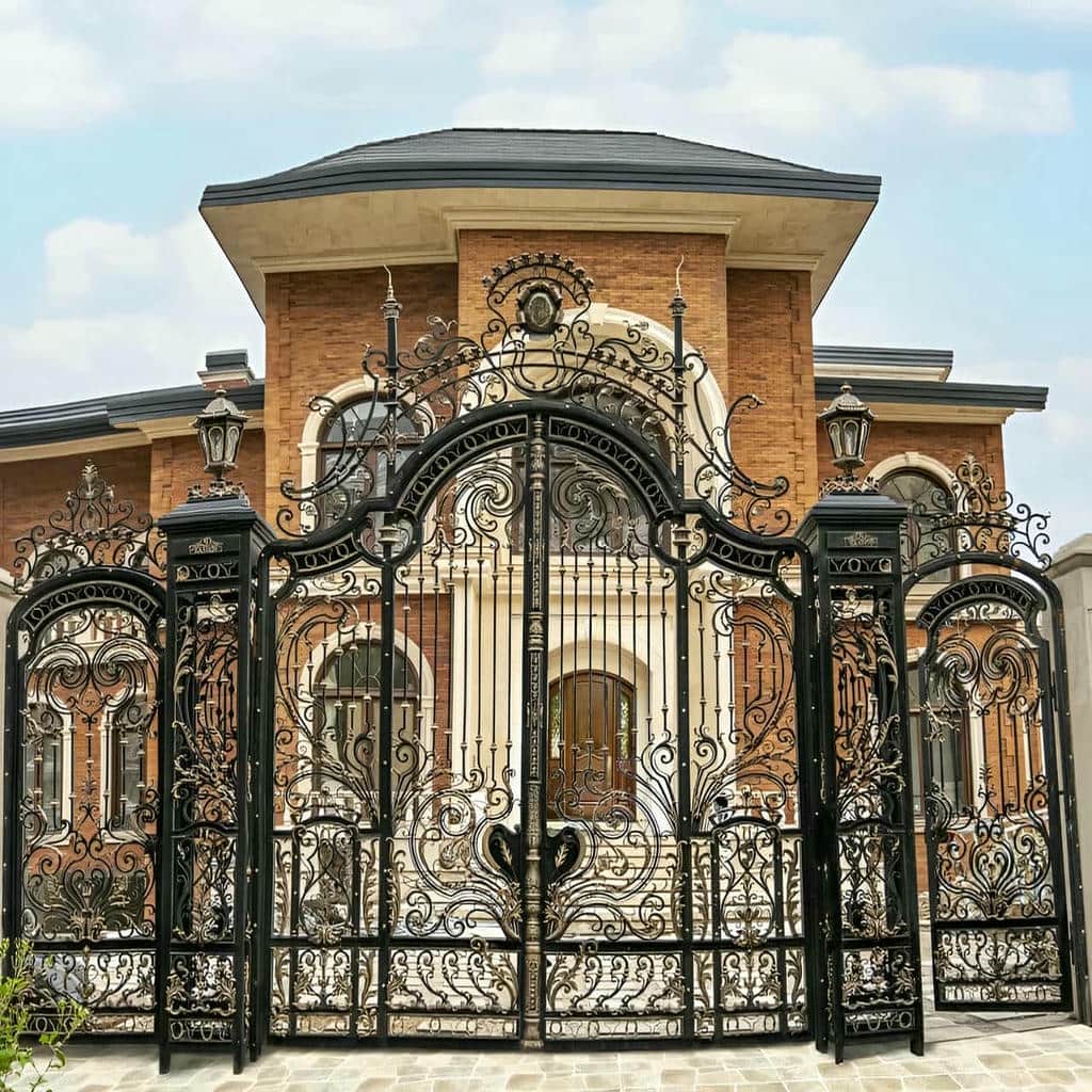 ساخت درب ویلایی پارکینگ دو لنگه با پروفیل مقاوم