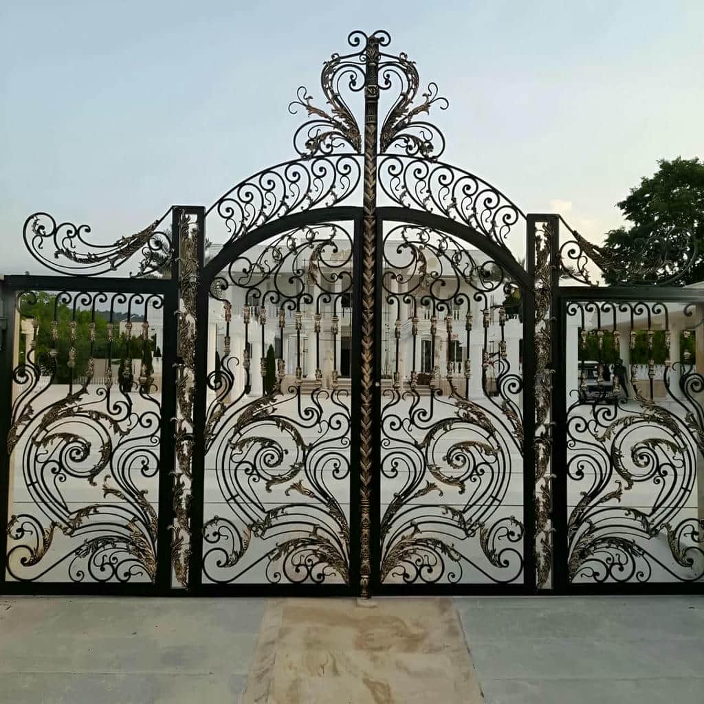 نمونه پانچ مربعی درب حیاط ورق پانچ برای نمای مدرن نمونه پانچ مربعی درب حیاط ورق پانچ برای نمای مدرن
