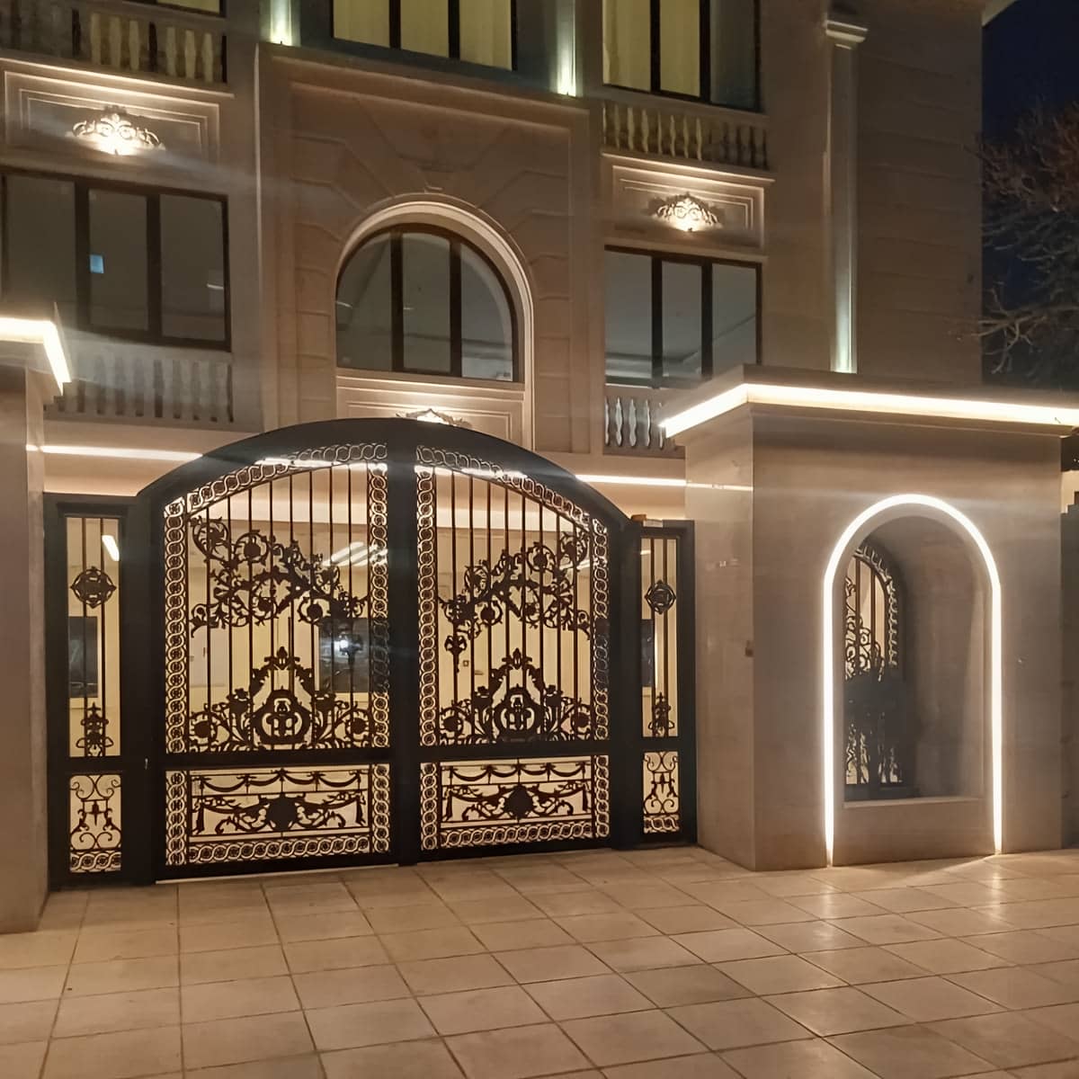 9 طرح درب پارکینگ آهنی ریلی