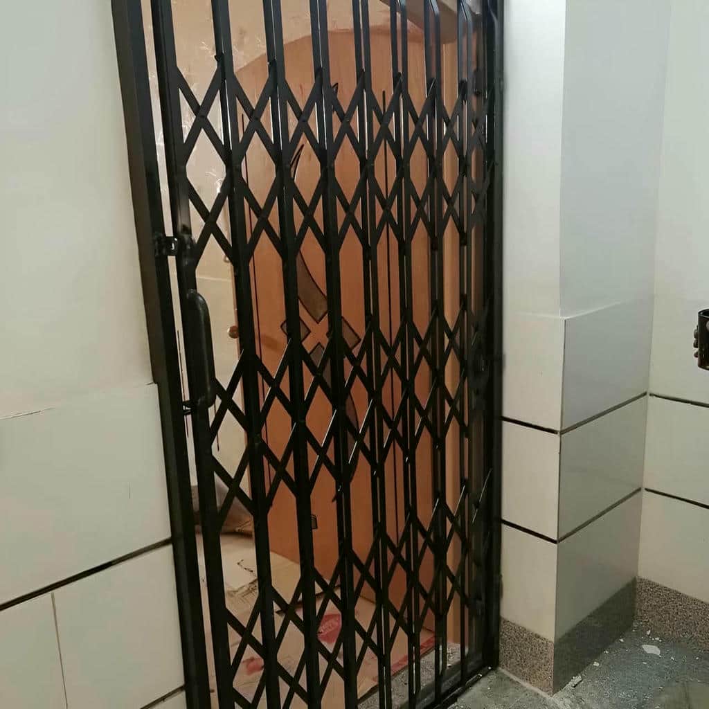 حفاظ آکاردئونی شبکه ای کشویی