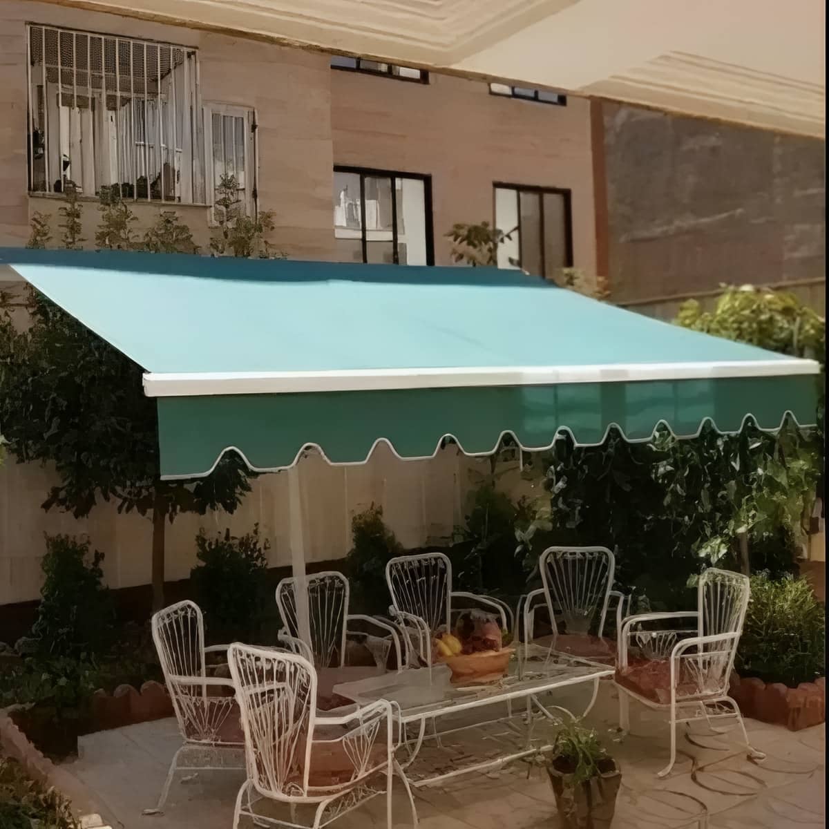 سایبان فول باکس سفید مدرن