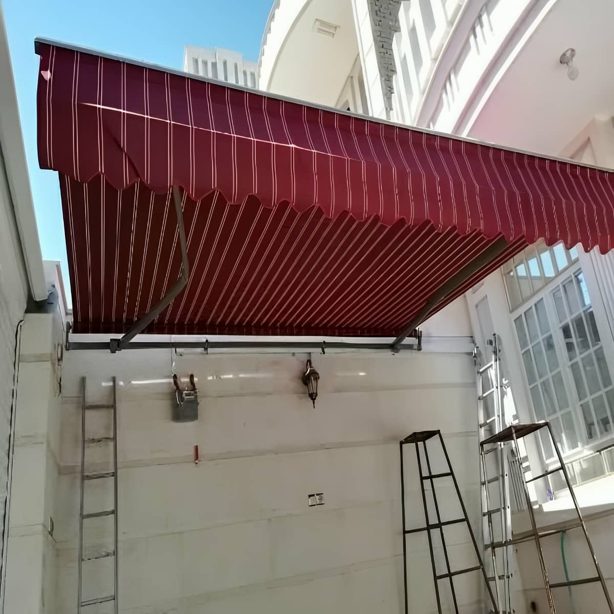 سایبان تاشو جمع شونده فضای محدود