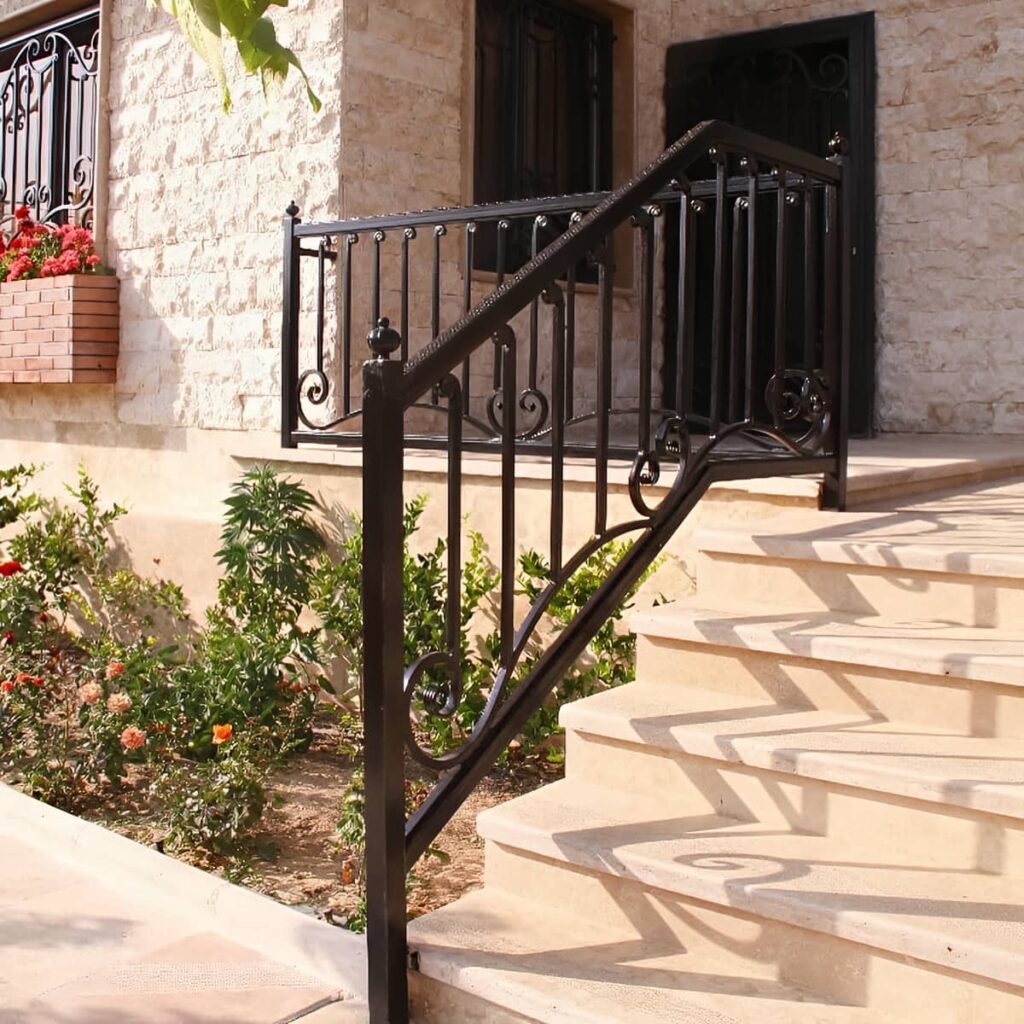 نرده فرفورژه بالکن سفارشی تراس