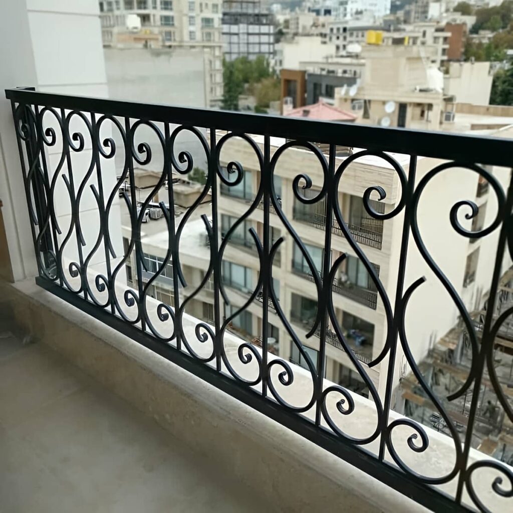 حفاظ پله داخلی مدرن